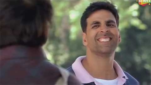 akshay kumar laughing